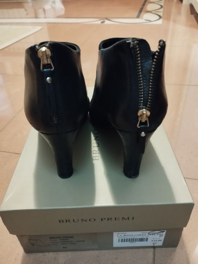 Preciosos botines diseñador italiano Bruno Premi