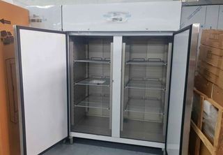 CONGELADOR DE 2 PUERTAS. TLF 647980210