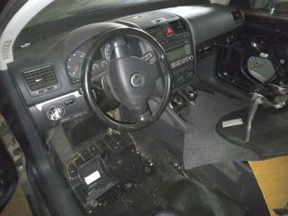 Despiece golf 5 2.0 tdi 140 cv