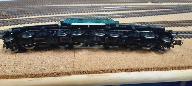 Locomotora roco 43378 cocodrilo h0 analogico