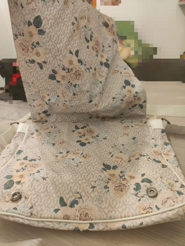 Borsa molto capiente- bolso grande Ynot?