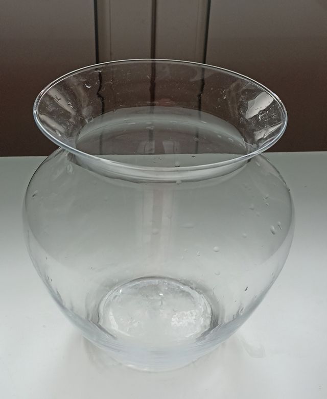 Jarrón florero de cristal