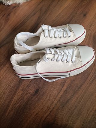 Bambas