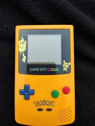 Game boy color ed pikachu