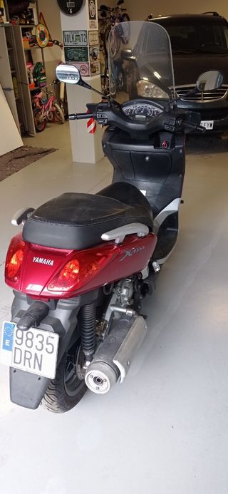 Yamaha X Max
