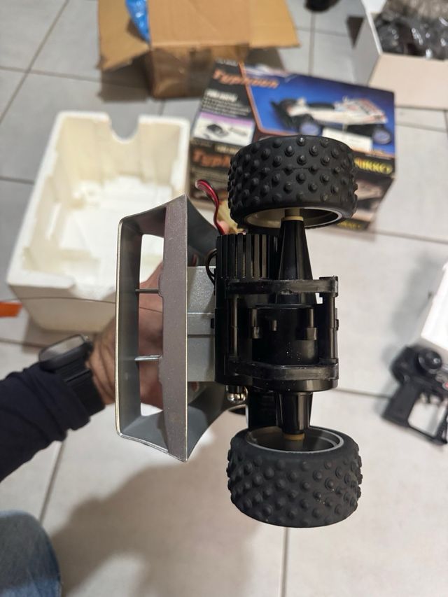 Nikko Typhoon leggere bene