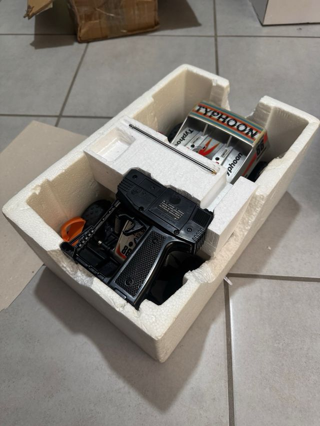 Nikko Typhoon leggere bene