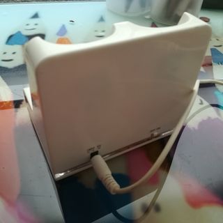 Soporte cargador mandos Wii