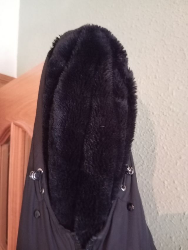 Chaquetón hombre acolchado con gorro