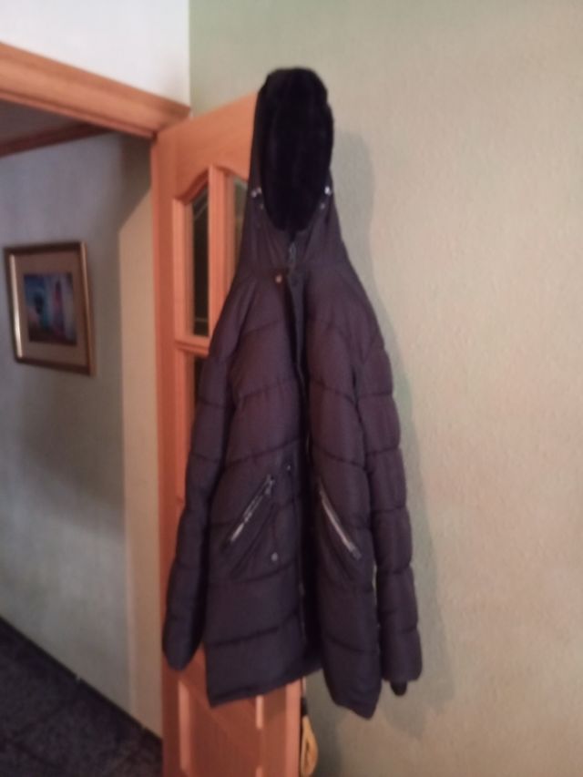 Chaquetón hombre acolchado con gorro