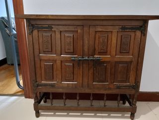 armario antiguo madera