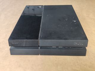 Consola Ps4 Modelo CUH-1004A