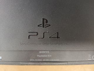 Consola Ps4 Modelo CUH-1004A