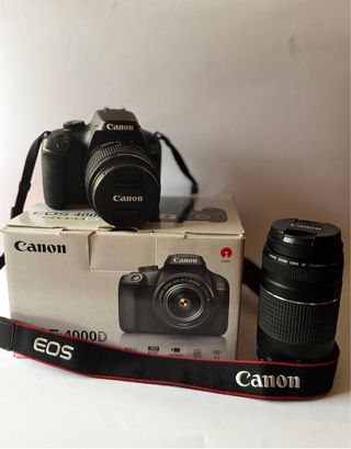 Cámara Canon EOS 4000D