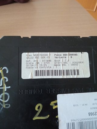 Caja fusibles relés Peugeot Citroen