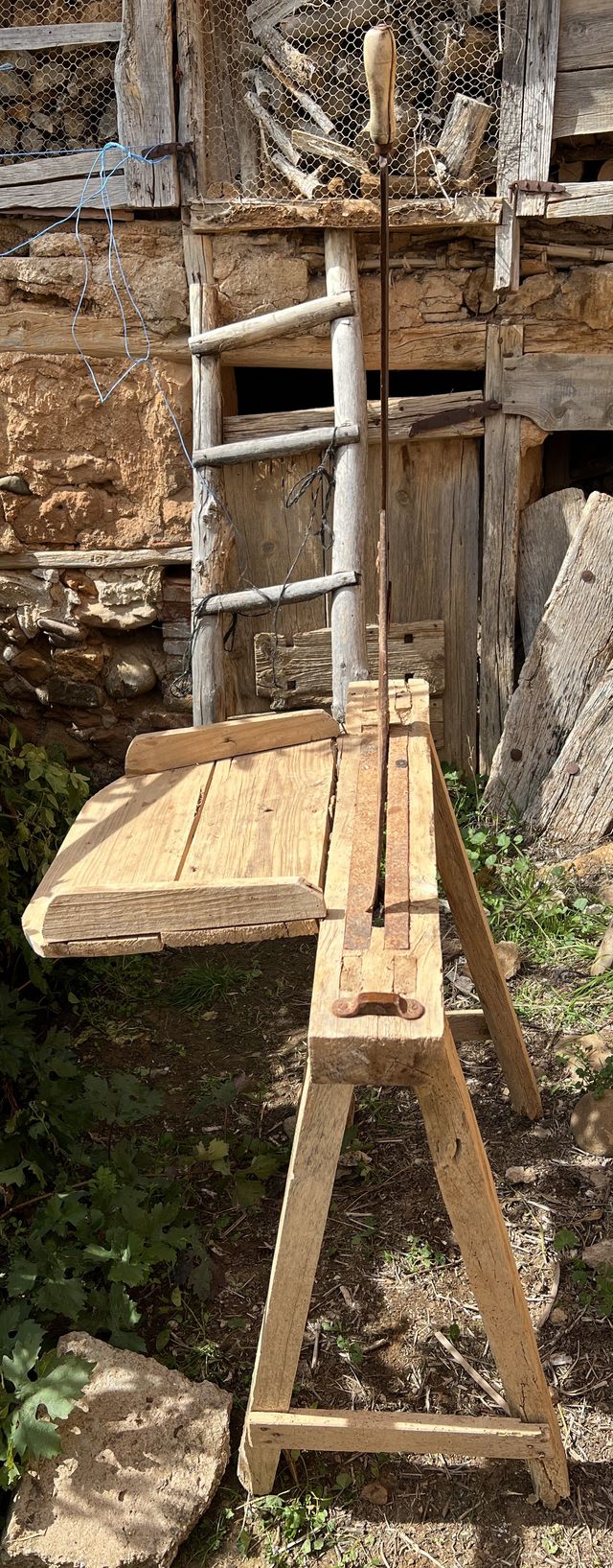 Antigua Cortadora Rustica Cereal.Guillotina Madera