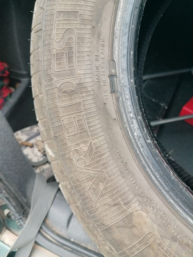 Neumático  195/65  R15