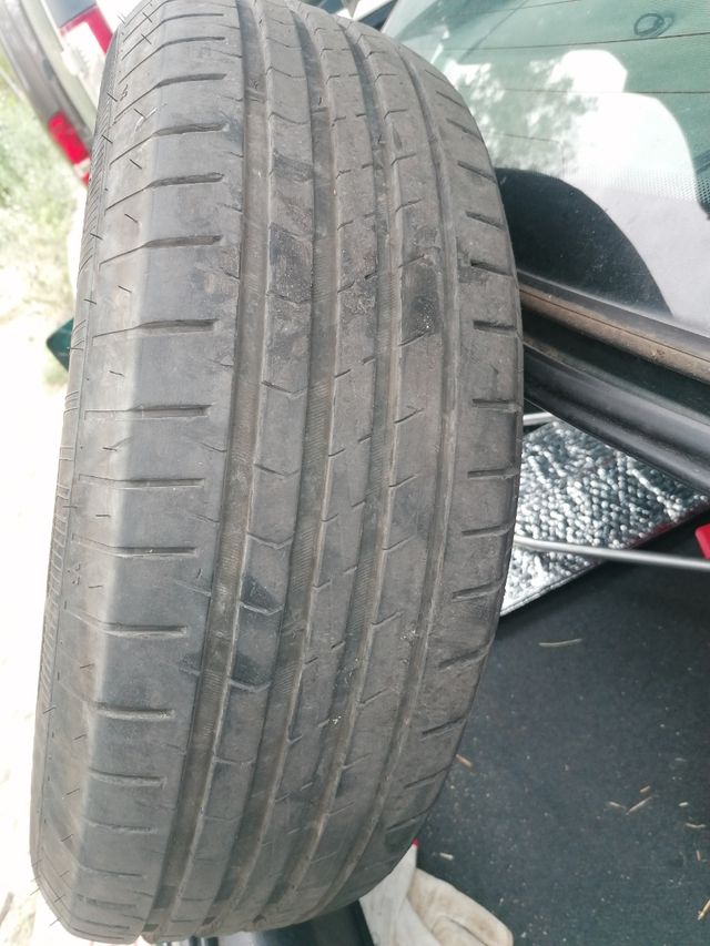 Neumático  195/65  R15