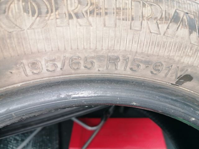 Neumático  195/65  R15