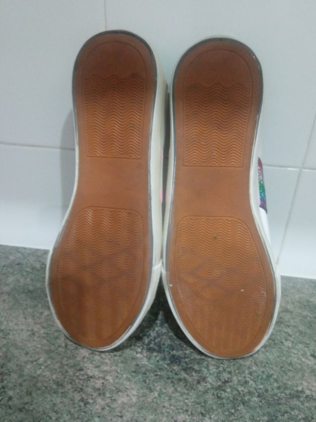 Zapatillas chica