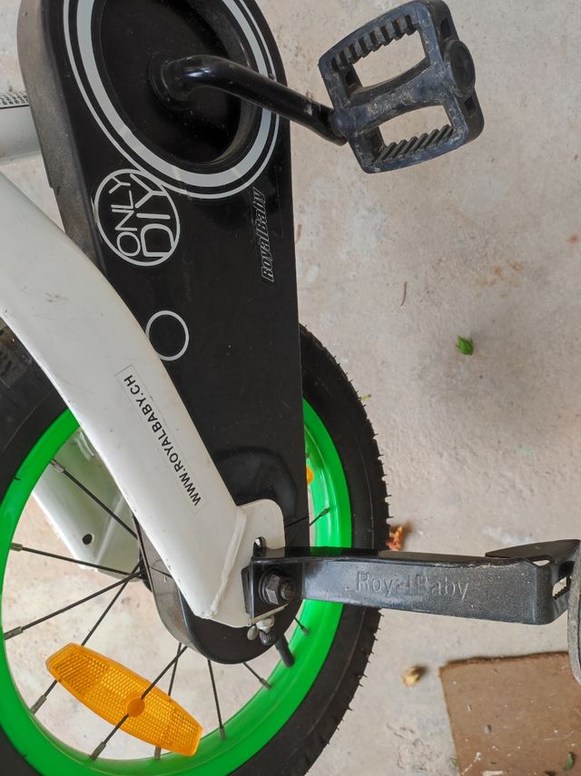 Bicicleta infantil ruedines royalbaby