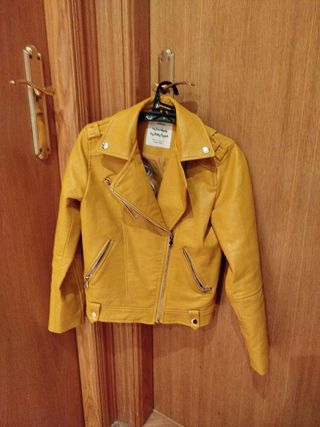 Cazadora cuero niña 