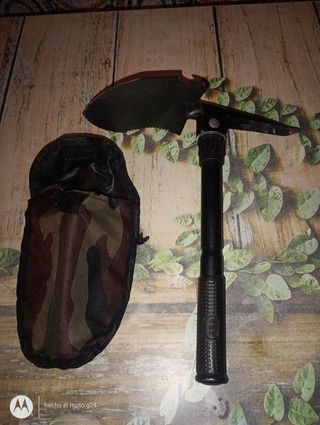 Pico y Pala De Supervivencia.