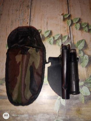 Pico y Pala De Supervivencia.