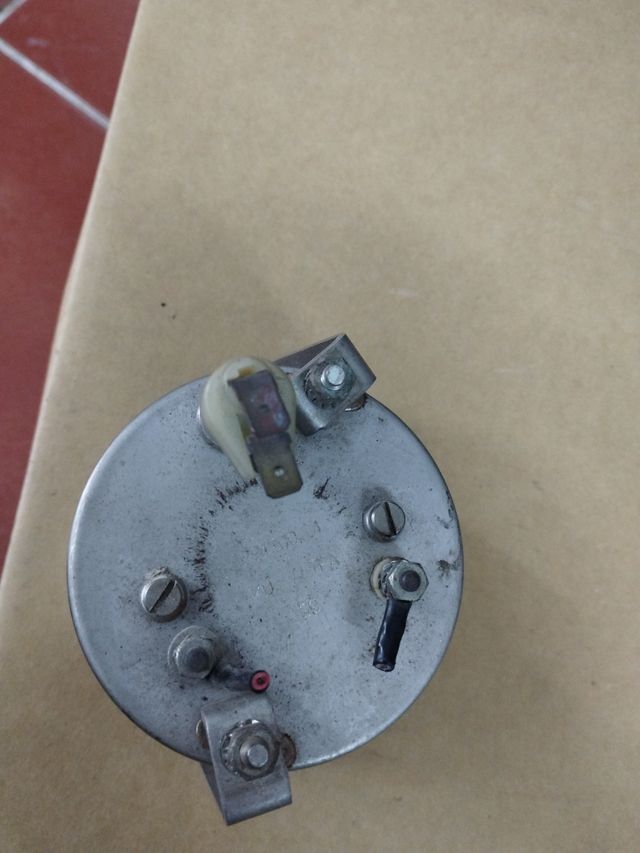 Reloj indicador millas nauticas