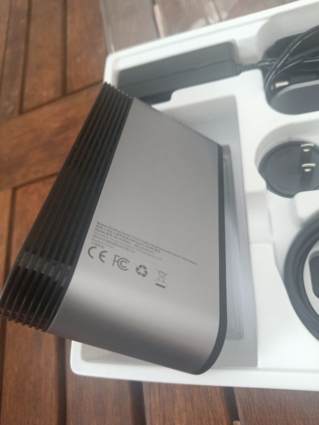 Baseus Stazione di Docking USB C 3 Monitor