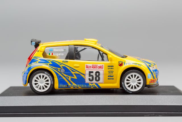 Fiat Punto S1600 #58 Ligato/García 1/43