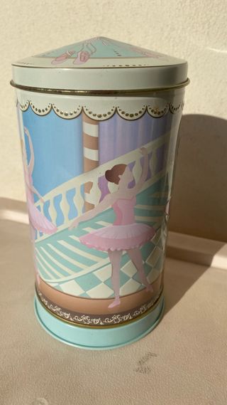 Barattolo carillon ballerine