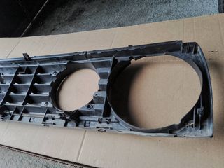 Parrilla delantera VW GOLF II 4 faros