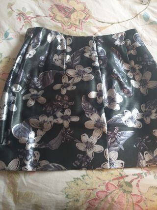 Minifalda escay de Zara