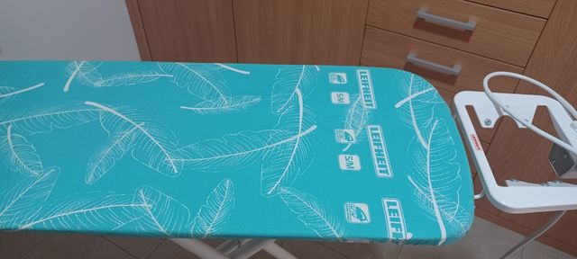 Tabla de planchado Leifheit nueva. Precio negociab