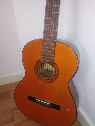 Guitarra española Guisval