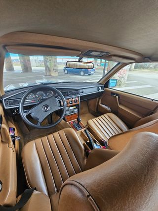 Mercedes-Benz 190 1991