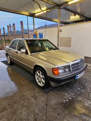 Mercedes-Benz 190 1991