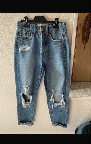 pantalon recto roto