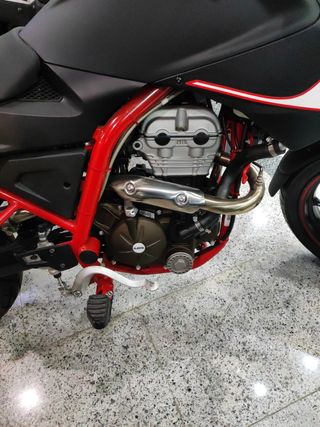 UM SCRAMBLER CLASSIC MATRICULADA !!