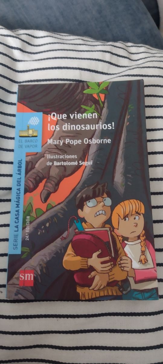 ¡Que vienen los dinosaurios! (Spanish Edition)