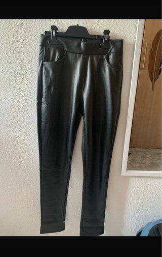 pantalon de cuero
