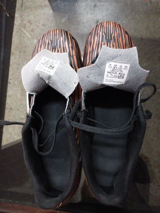 Botas fútbol puma b