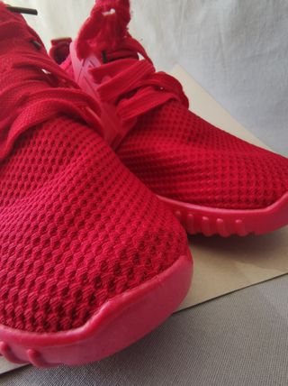 Zapatillas rojas T-37