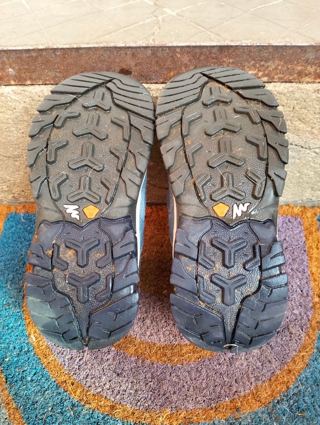 Botas senderismo quechua  niña 29