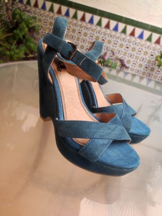 Zapatos mujer XTI. Talla 37