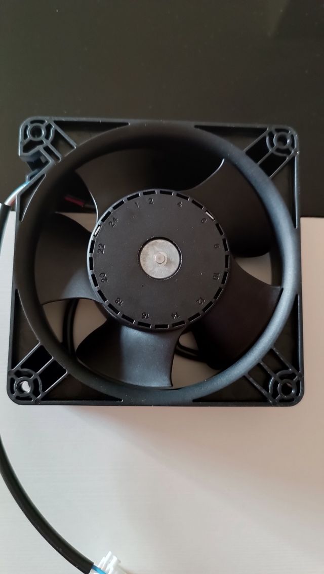 Ventilador axial