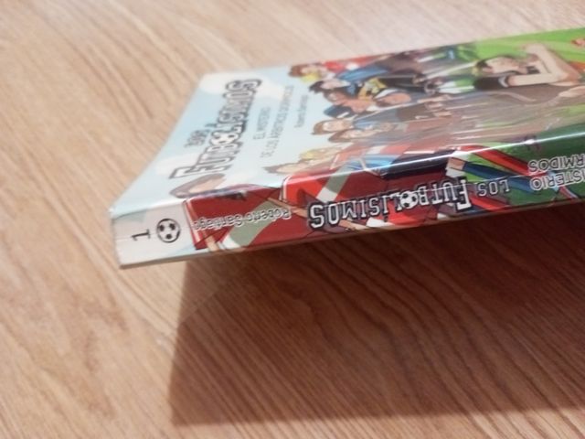 Los Futbolísimos 1: El misterio de los árbitros dormidos (Spanish Edition)