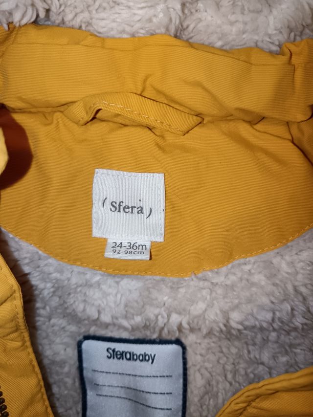 Abrigo Sfera talla 2-3 años 92-98cm