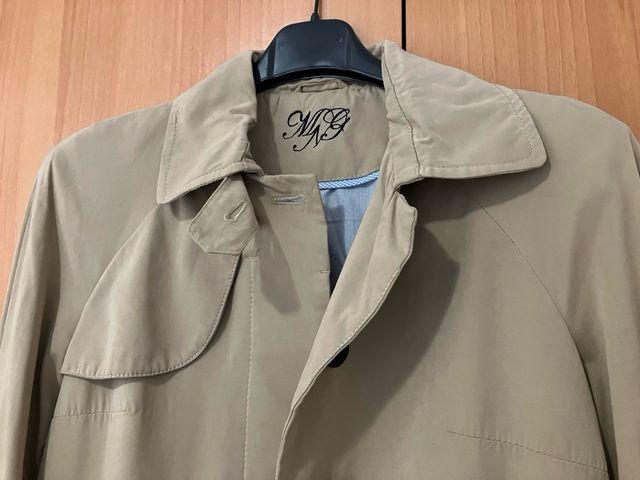 Gabardina beige de MANGO